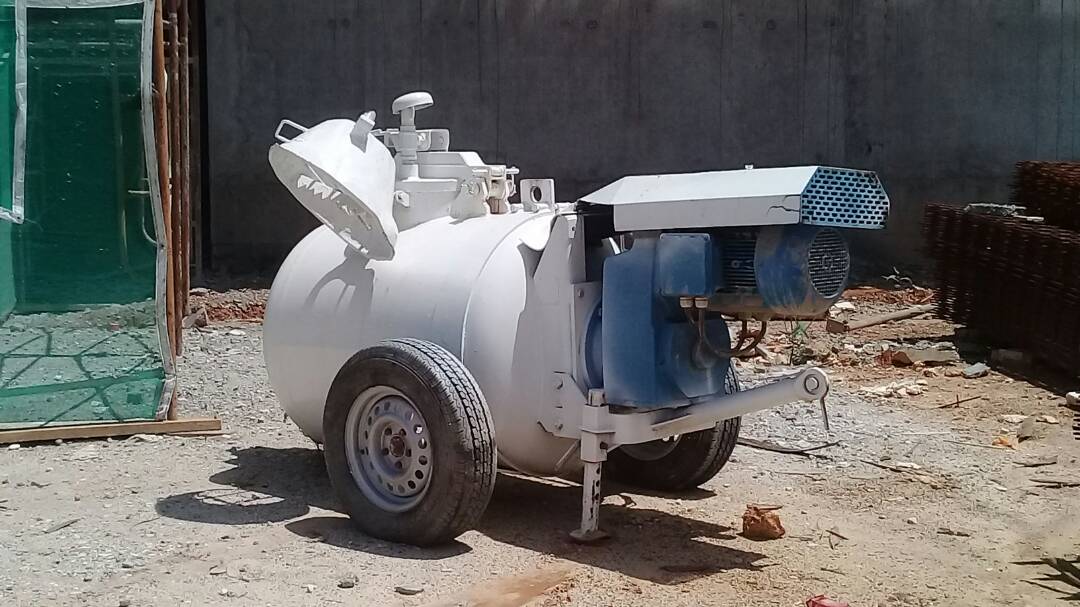 1758595544609kghs4_screed_pump.jpg